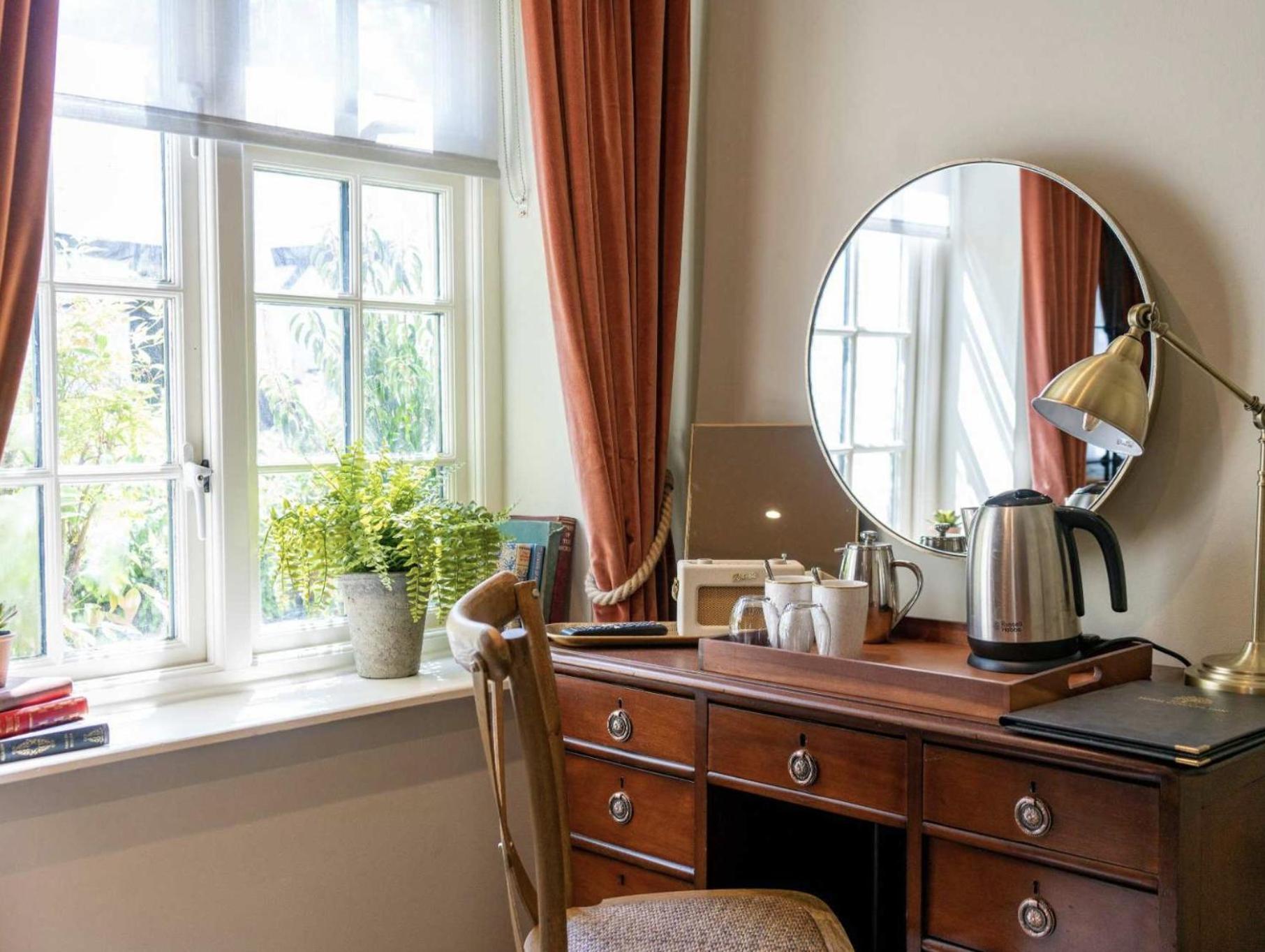 High Corner Inn Godshill  Ngoại thất bức ảnh